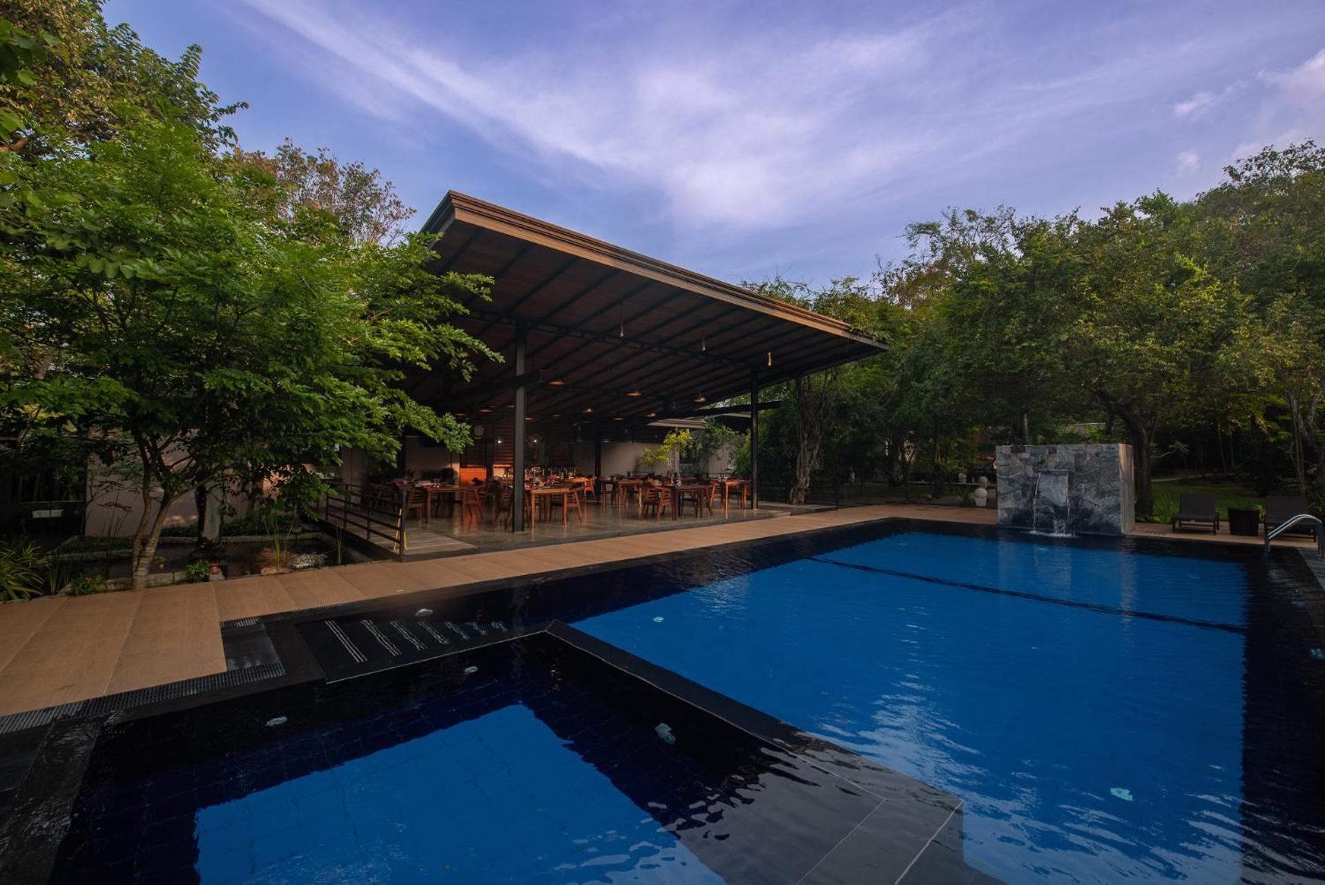 Atha Resort Σιγκιρίγια Εξωτερικό φωτογραφία